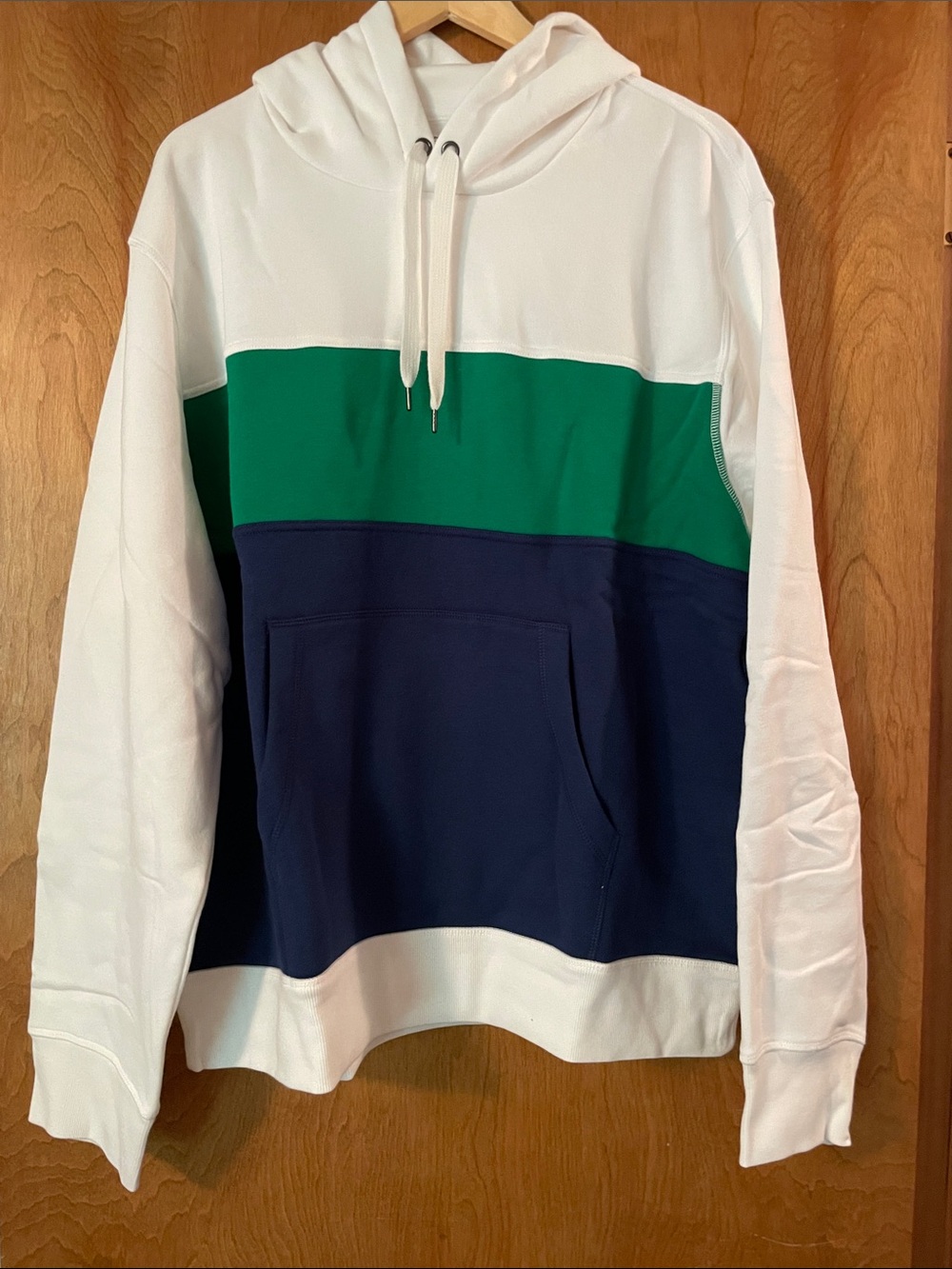 Amazon Essentials Men’s White, Green & Navy Colorblock Pullover Hoodie, XXL